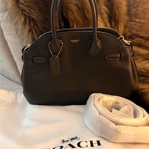 Coach Black Leather Empire 28
